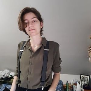 Meet your Posher, Laurence